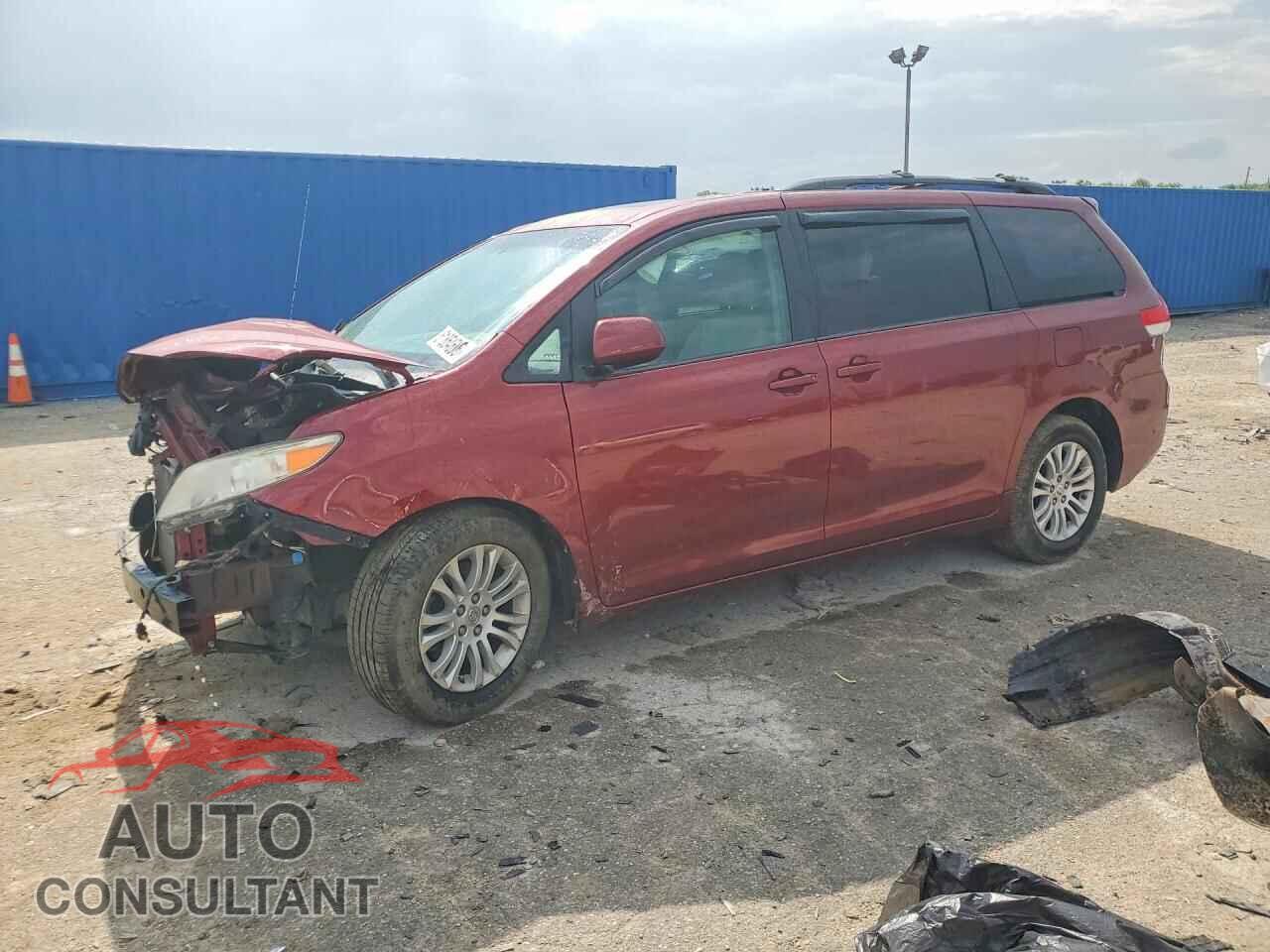 TOYOTA SIENNA 2011 - 5TDYK3DC5BS092001