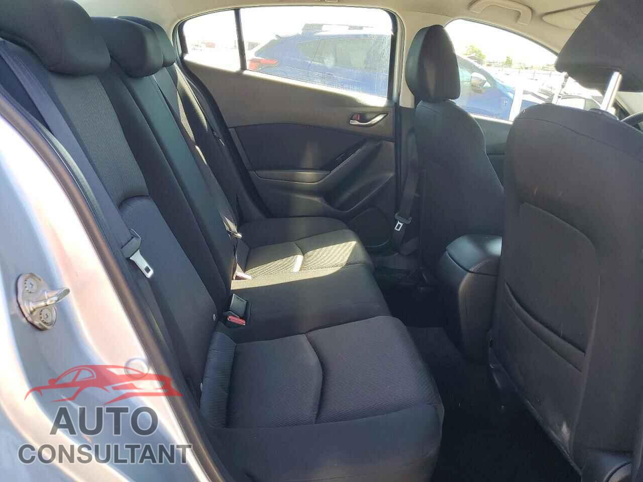 MAZDA 3 2017 - 3MZBN1U72HM123151