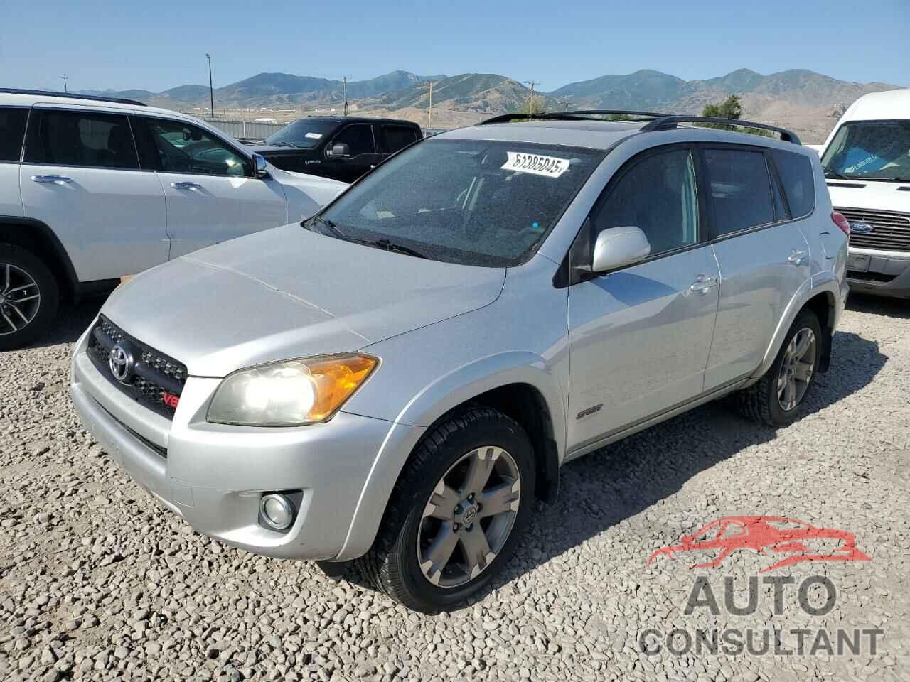 TOYOTA RAV4 2009 - JTMBK32V395078429