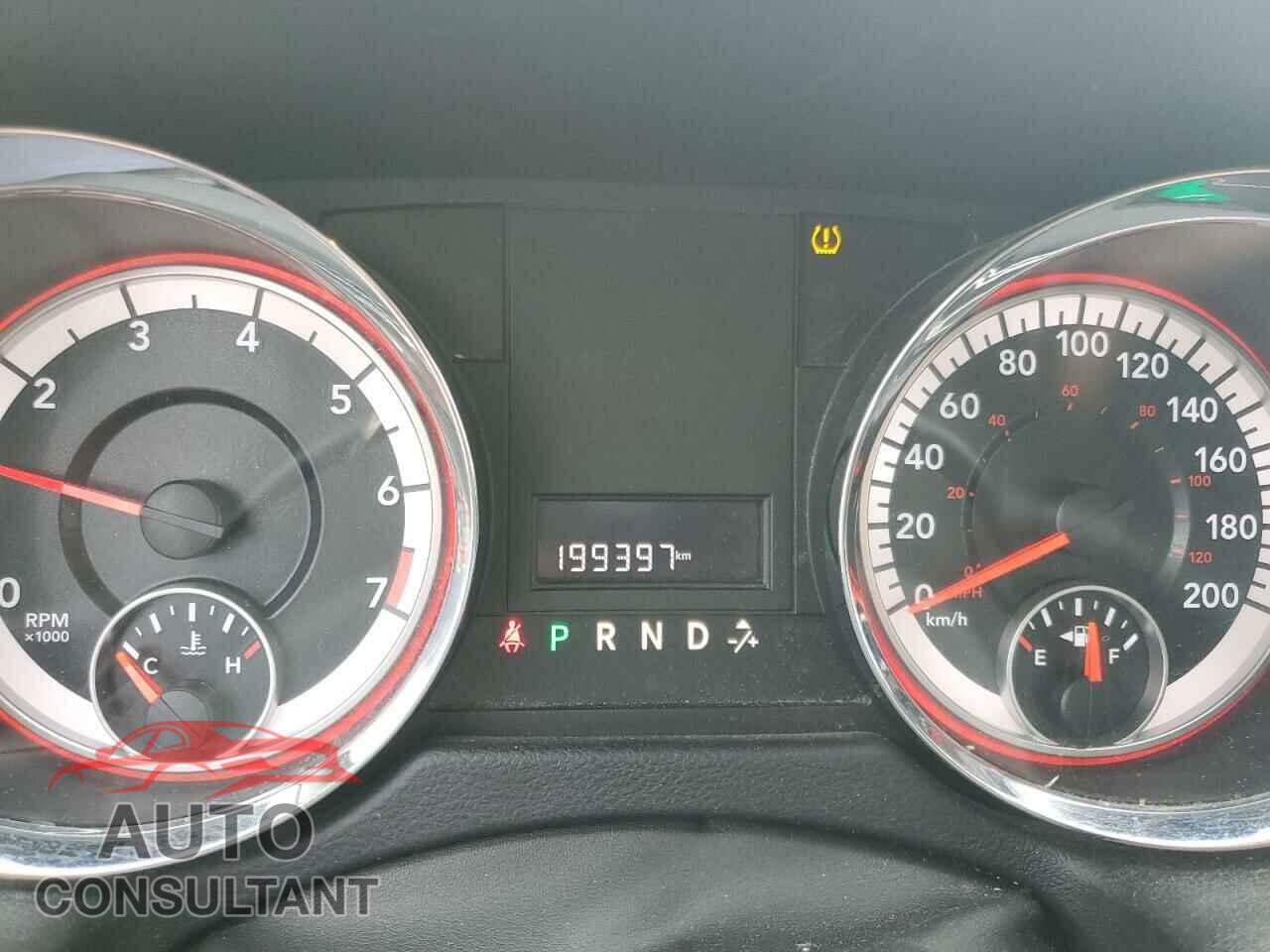 DODGE CARAVAN 2015 - 2C4RDGBG6FR649895