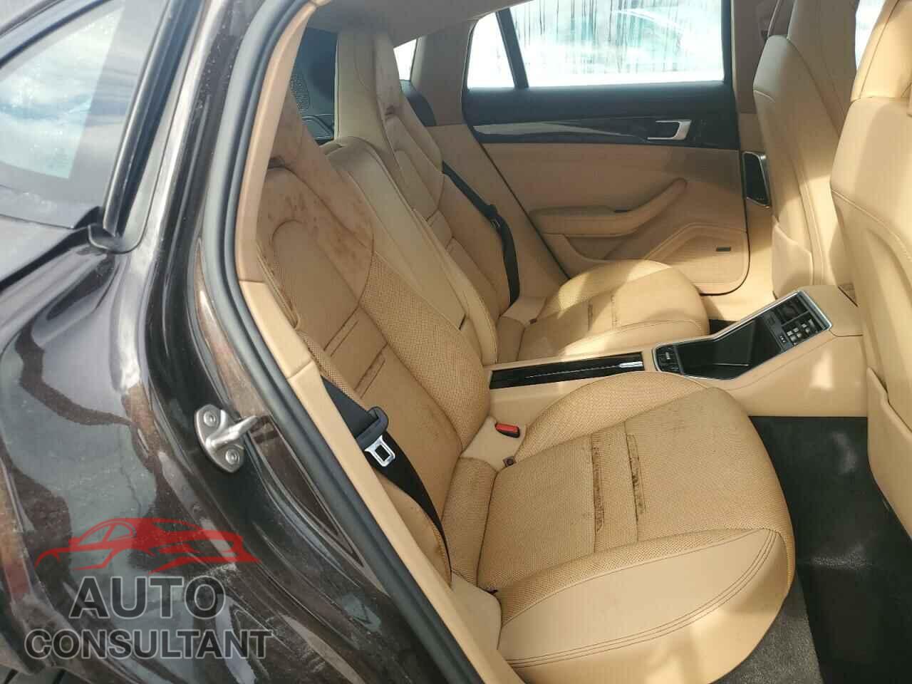 PORSCHE PANAMERA 2018 - WP0AA2A77JL110018