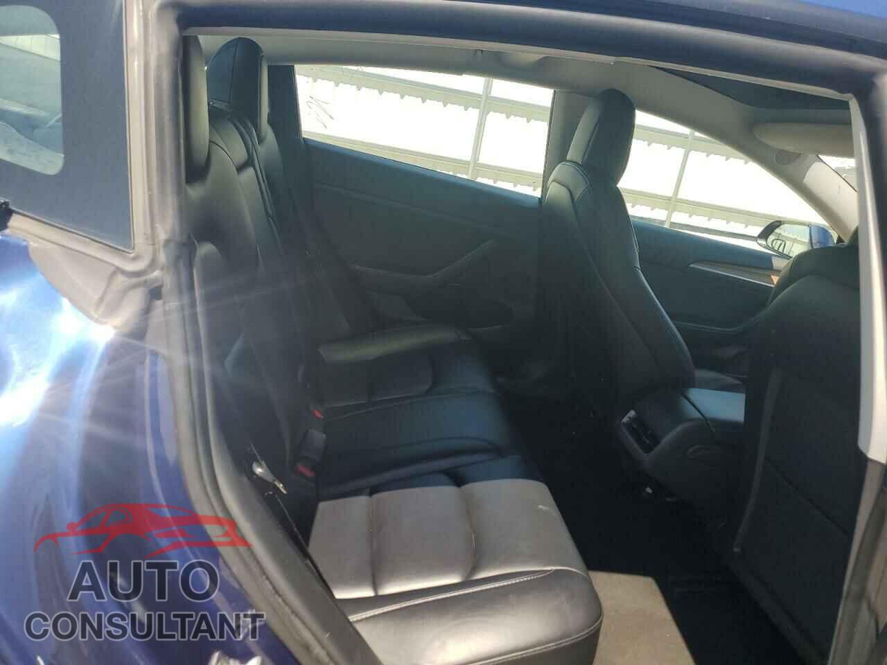 TESLA MODEL 3 2022 - 5YJ3E1EA1NF190258