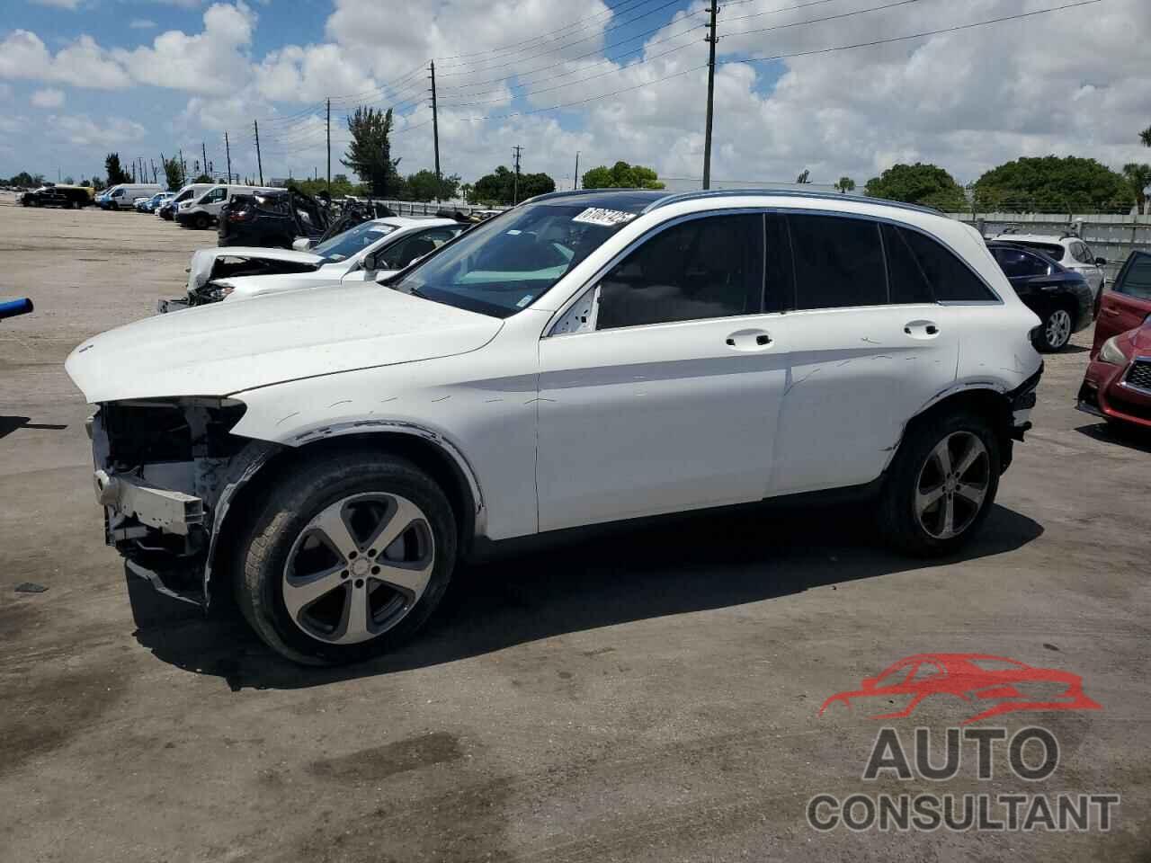 MERCEDES-BENZ GLC-CLASS 2017 - WDC0G4JB0HF120418
