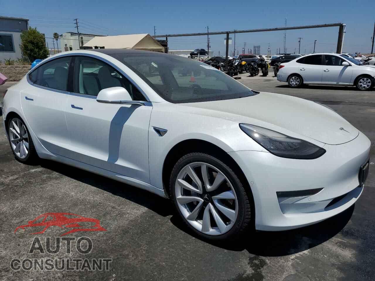 TESLA MODEL 3 2018 - 5YJ3E1EB6JF098176