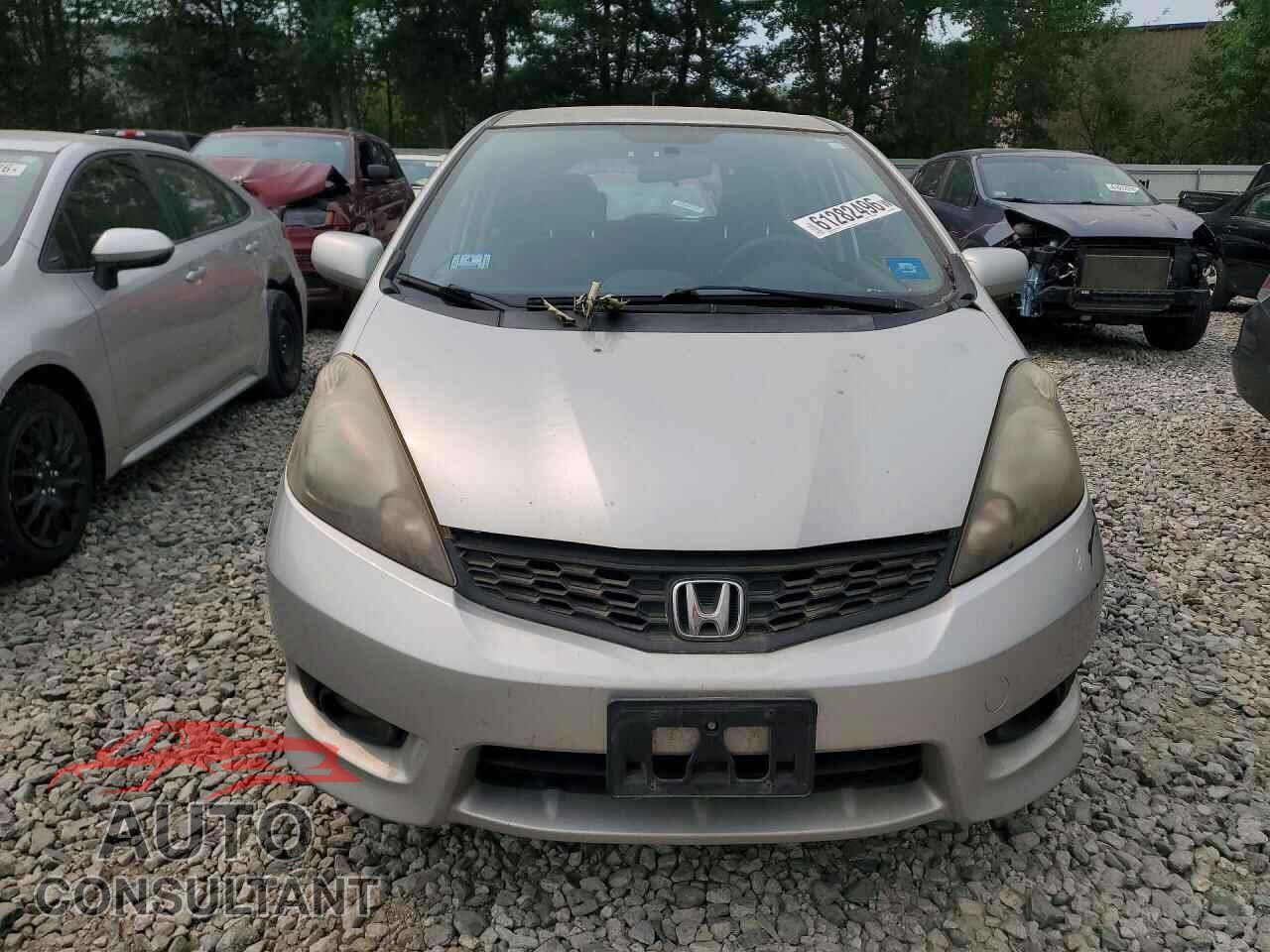 HONDA FIT 2012 - JHMGE8G55CS008599