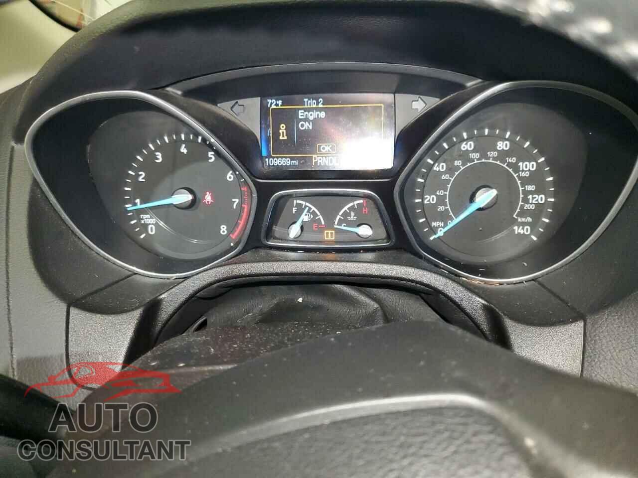 FORD FOCUS 2015 - 1FADP3F25FL279451