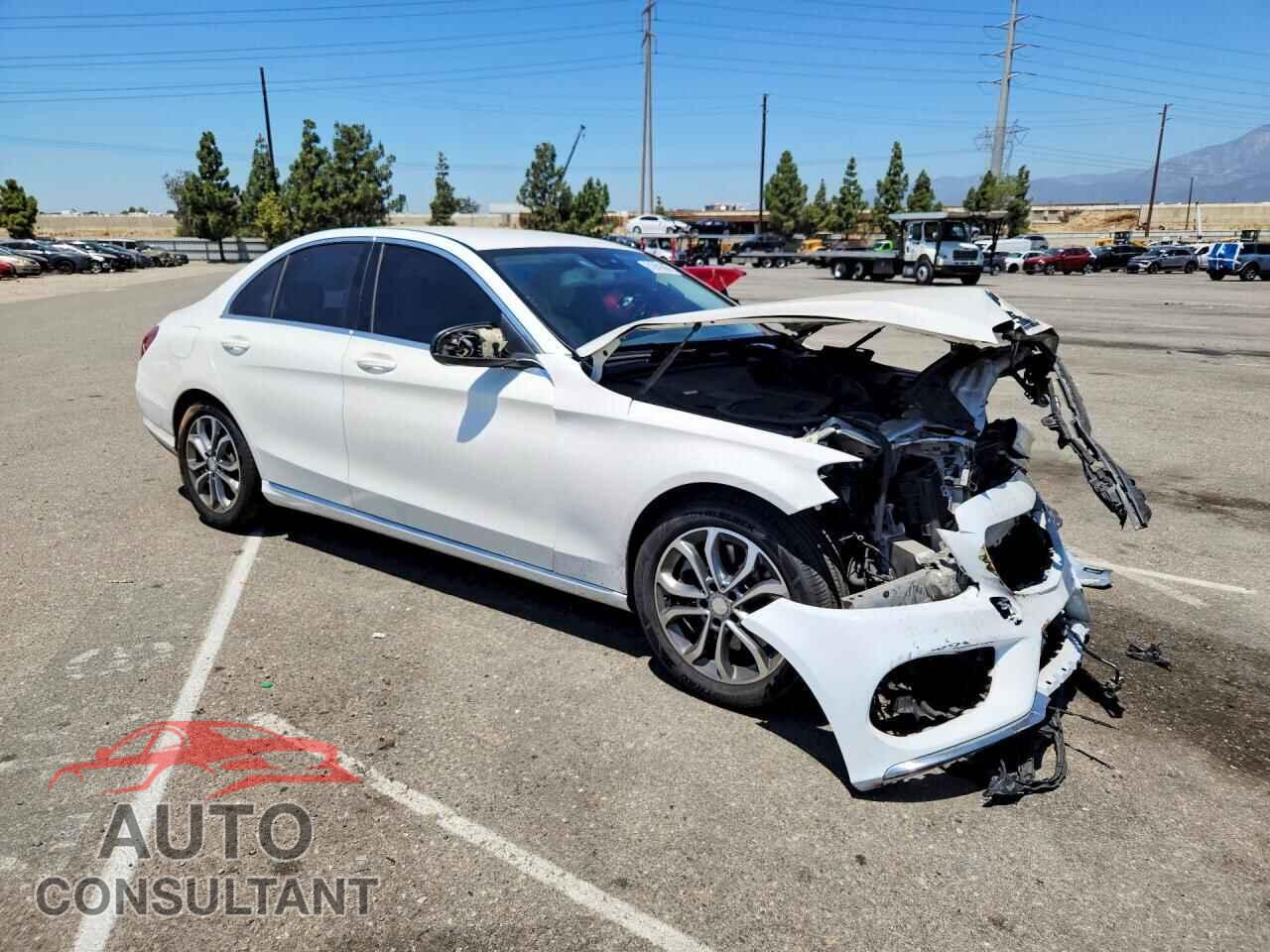 MERCEDES-BENZ C-CLASS 2016 - 55SWF4JB1GU146367