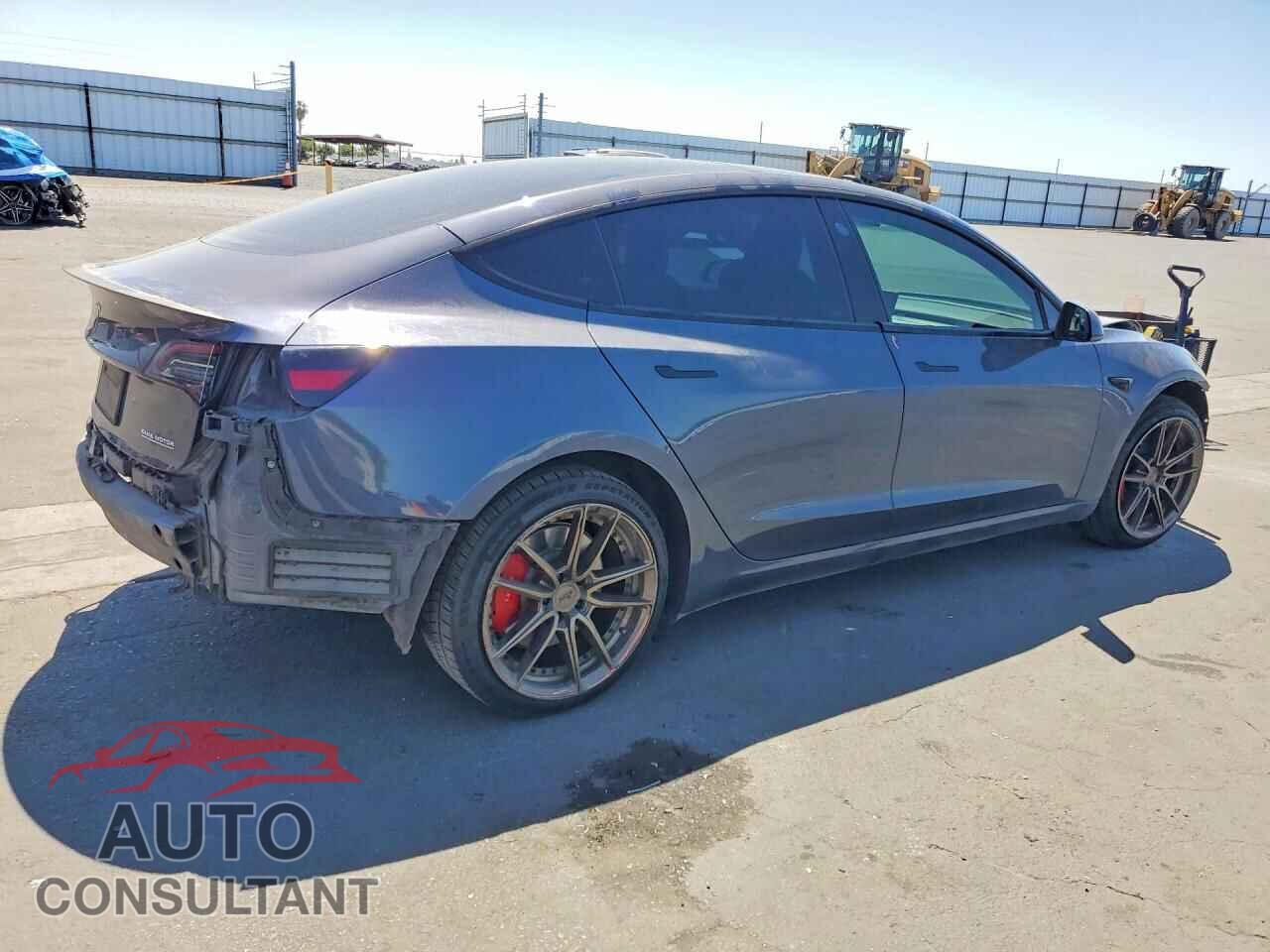 TESLA MODEL 3 2023 - 5YJ3E1EC5PF498229