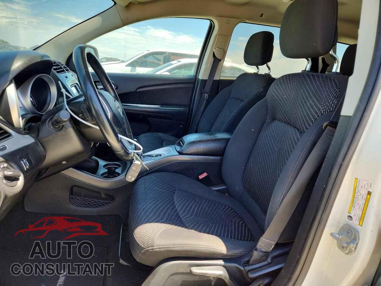 DODGE JOURNEY 2017 - 3C4PDCAB4HT568478