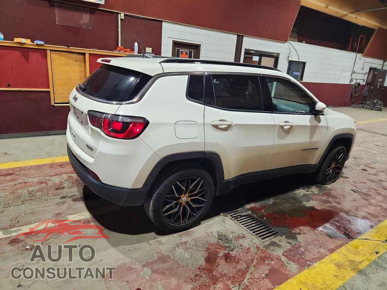 JEEP COMPASS 2019 - 3C4NJDBB8KT847783