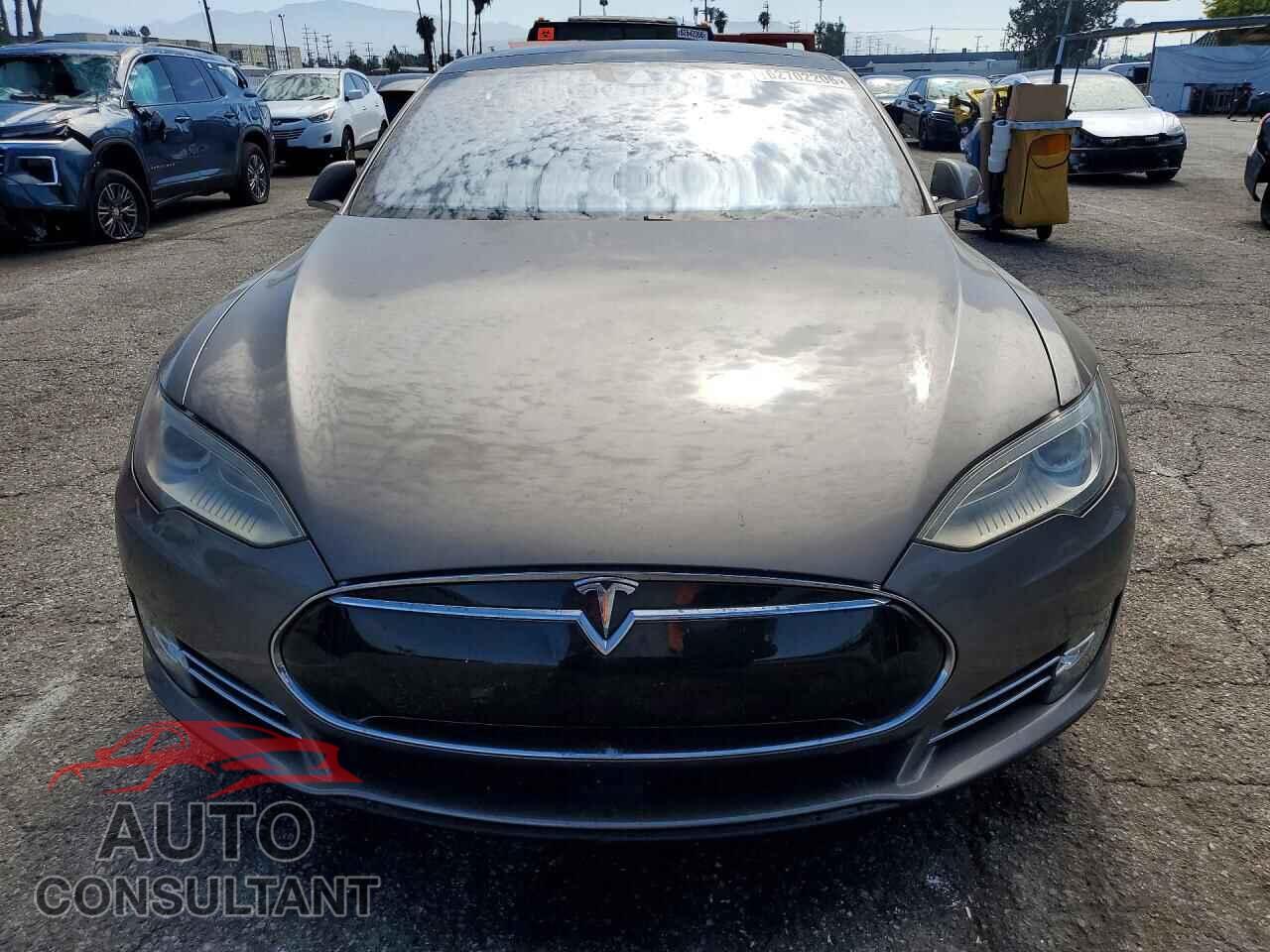 TESLA MODEL S 2016 - 5YJSA1E42GF137220