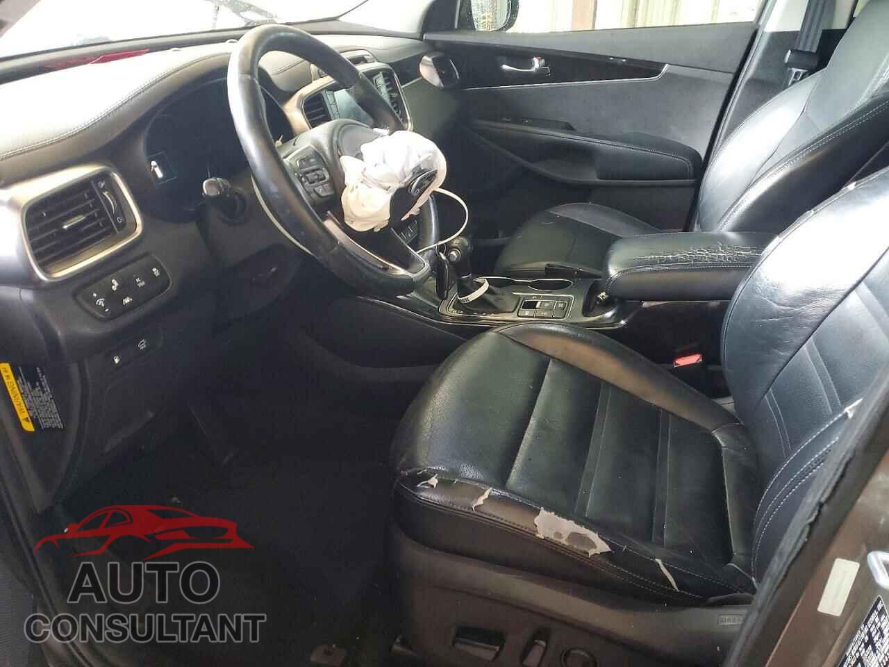 KIA SORENTO 2017 - 5XYPHDA52HG313453