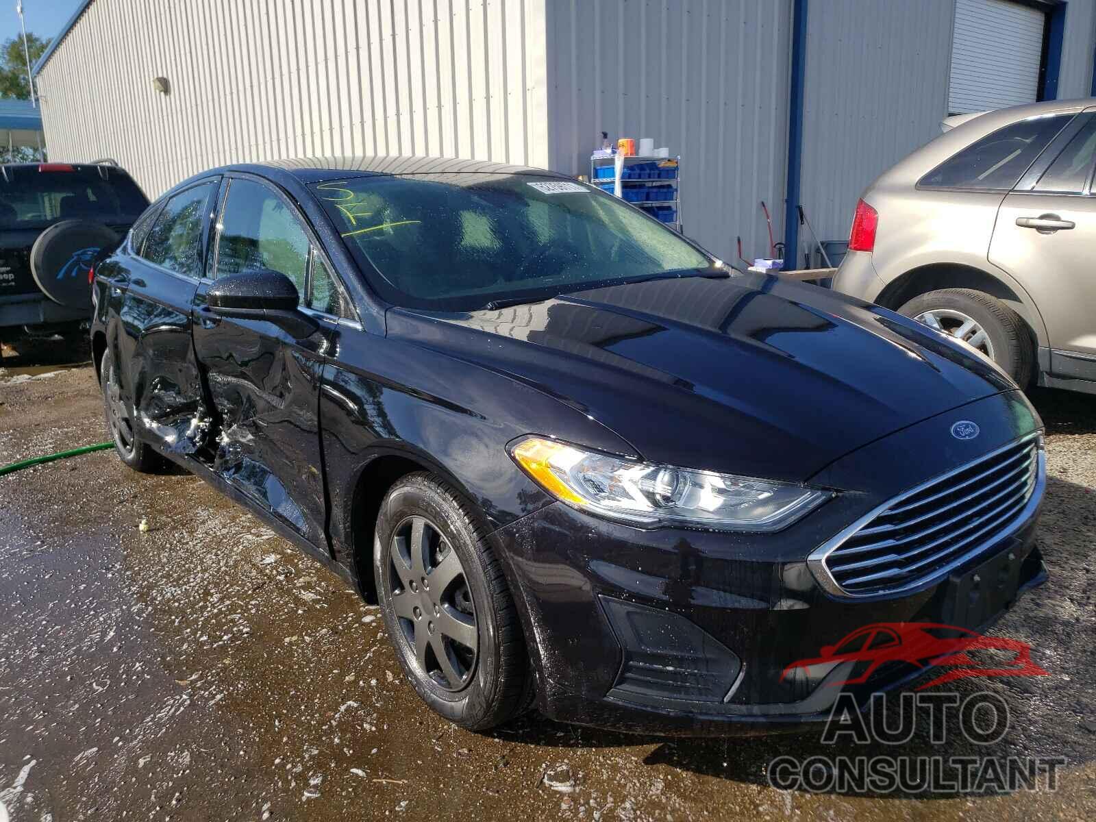 FORD FUSION 2019 - 3FA6P0G78KR193080