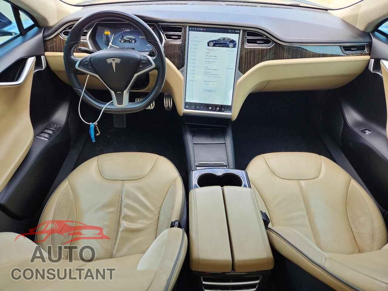 TESLA MODEL S 2013 - 5YJSA1DP2DFP24802