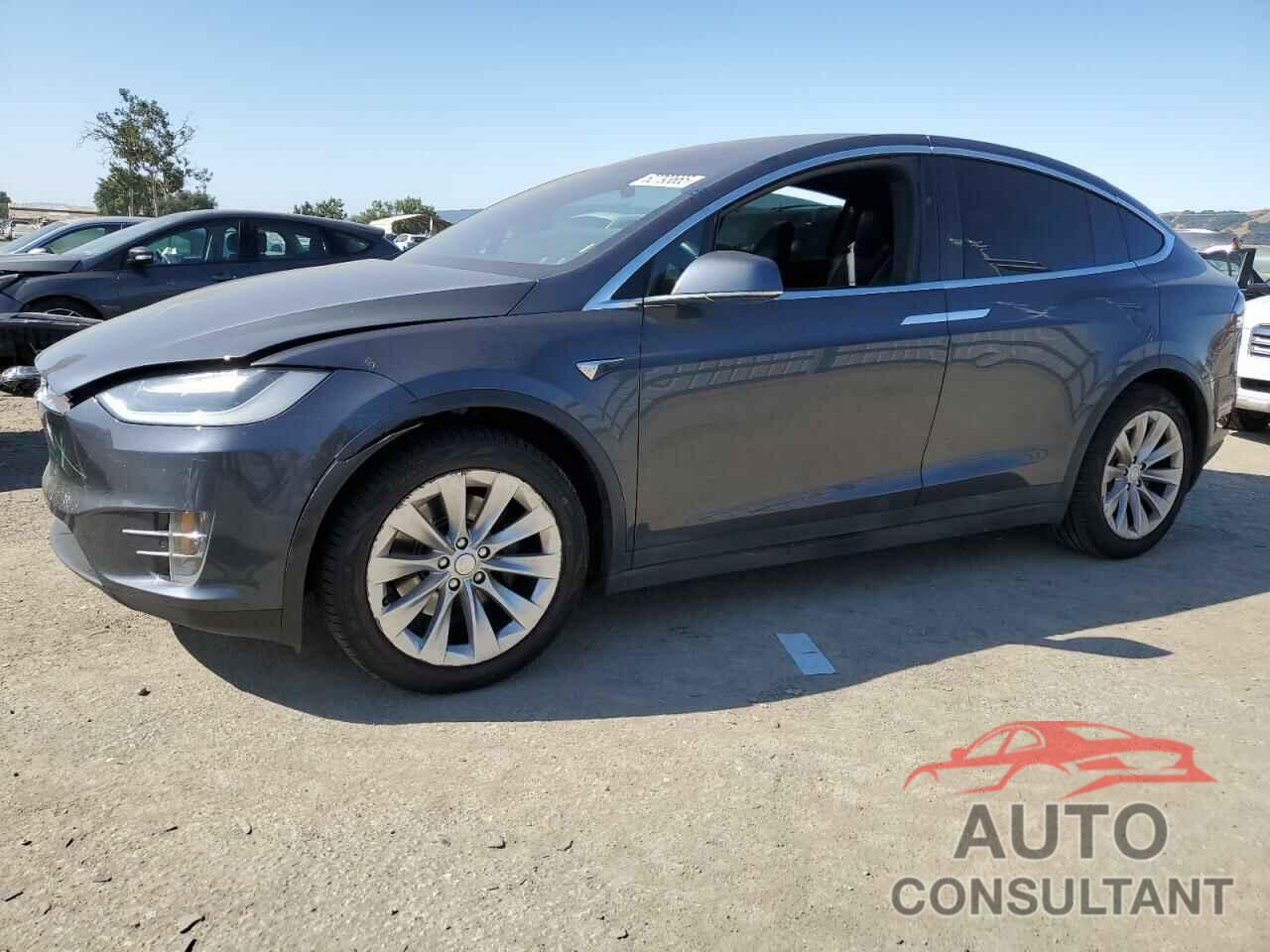 TESLA MODEL X 2016 - 5YJXCBE21GF027716