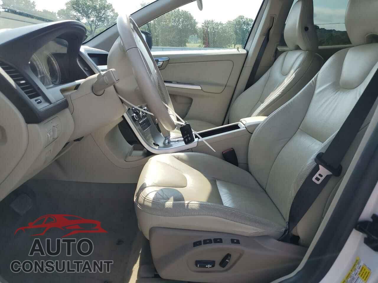 VOLVO XC60 2010 - YV4992DZ7A2061575
