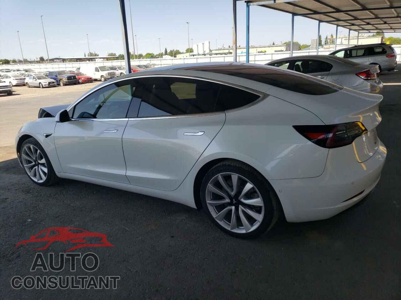 TESLA MODEL 3 2018 - 5YJ3E1EA1JF047109