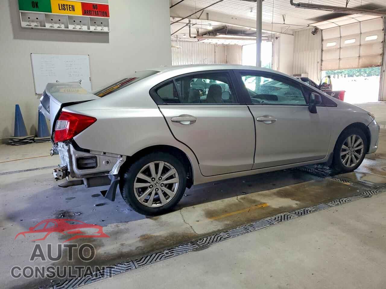 HONDA CIVIC 2012 - 19XFB2F84CE344309