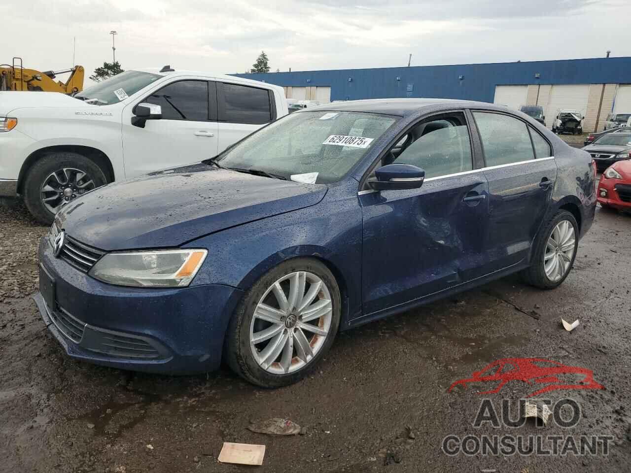 VOLKSWAGEN JETTA 2013 - 3VWDX7AJ3DM443241