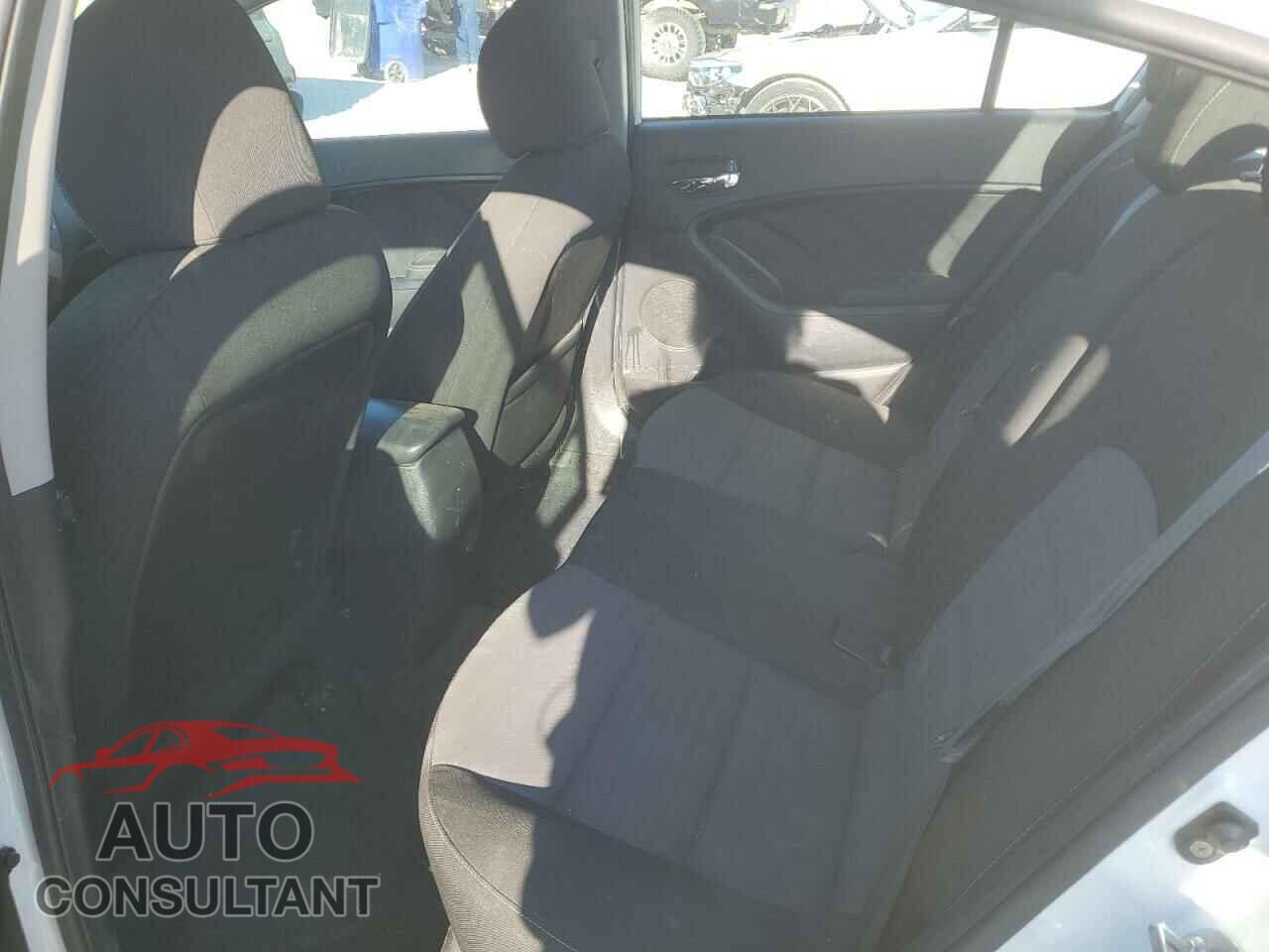 KIA FORTE 2017 - 3KPFL4A72HE011511