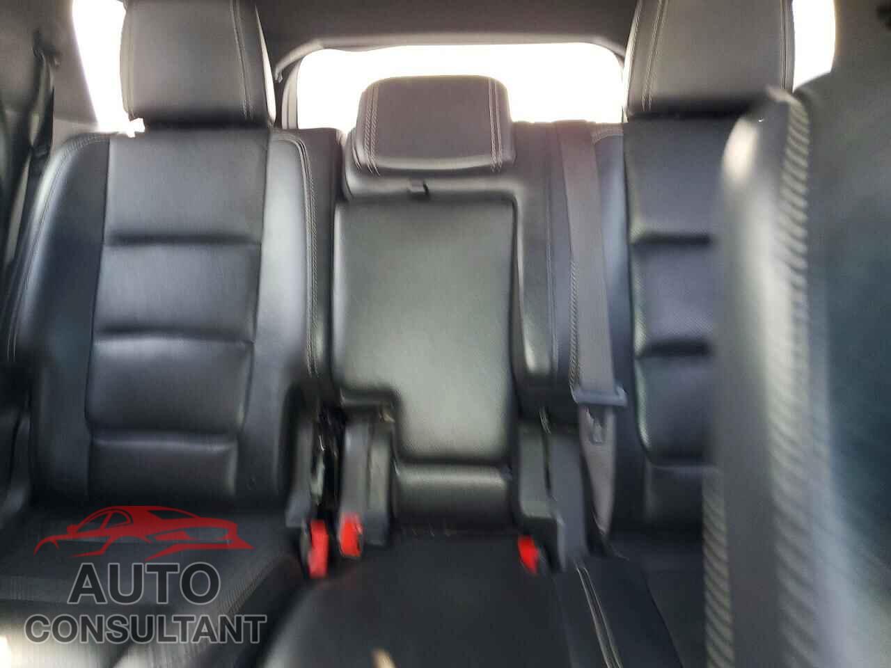FORD EXPLORER 2015 - 1FM5K8GT5FGB90470