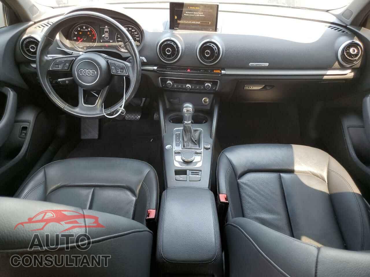 AUDI A3 2017 - WAUB8GFF3H1010756