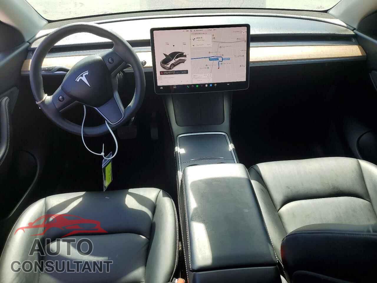 TESLA MODEL Y 2021 - 5YJYGDEE7MF304640