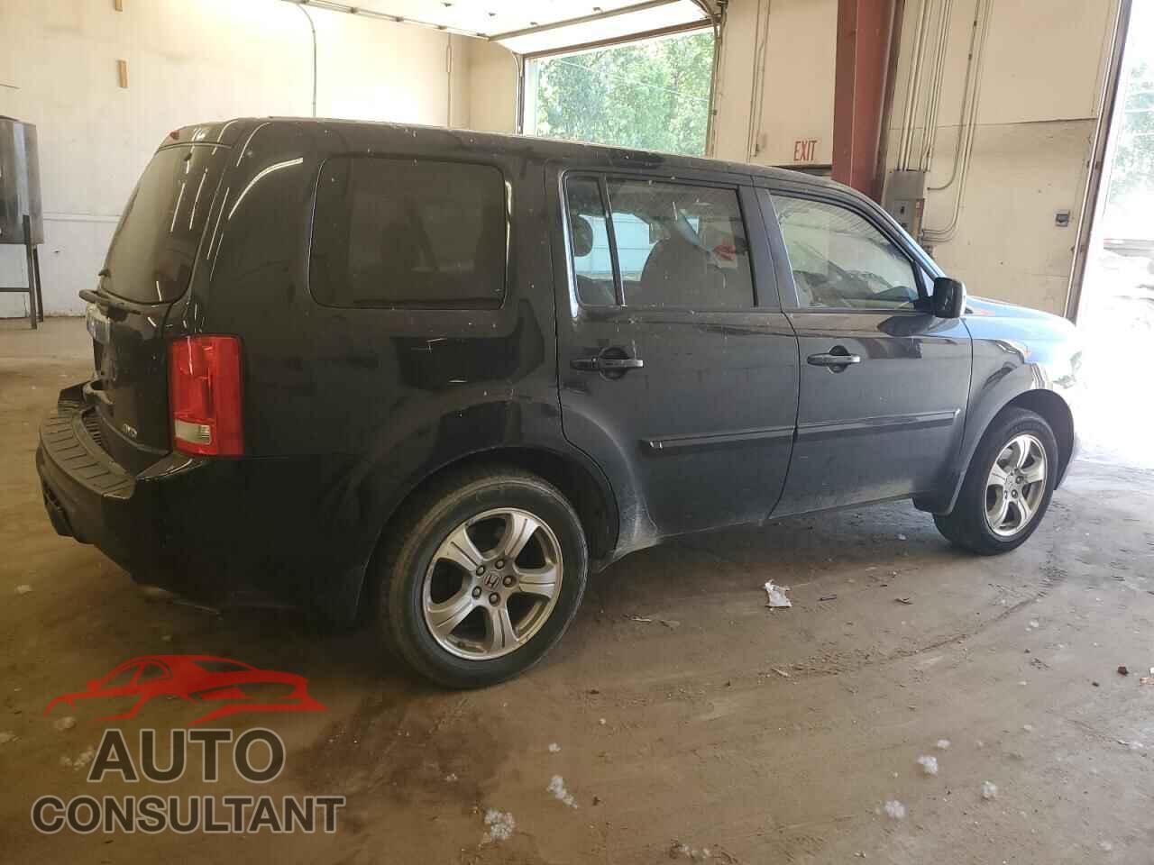 HONDA PILOT 2013 - 5FNYF4H58DB048782