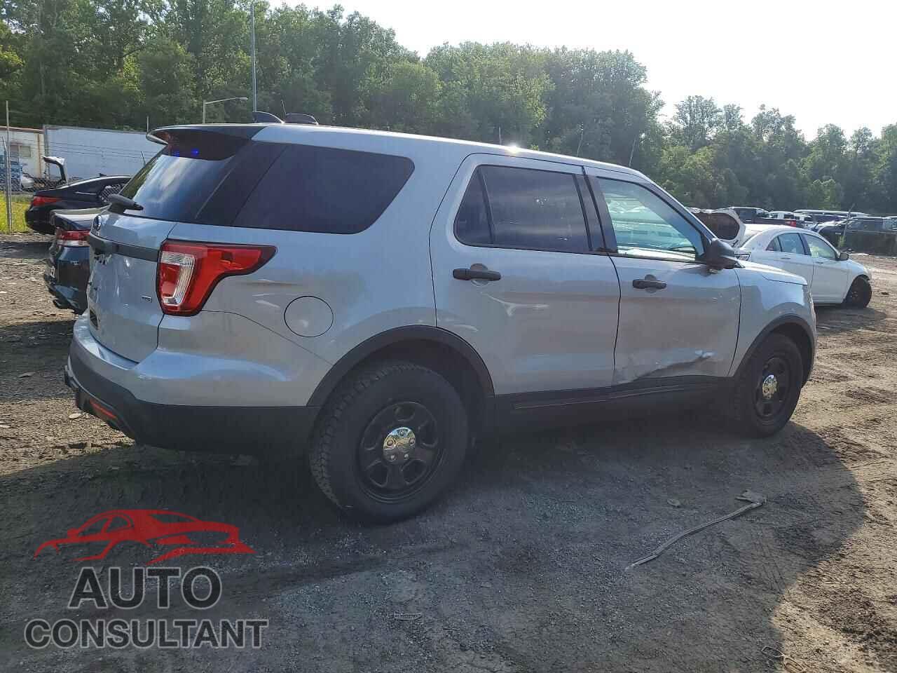 FORD EXPLORER 2017 - 1FM5K8AR9HGE02075