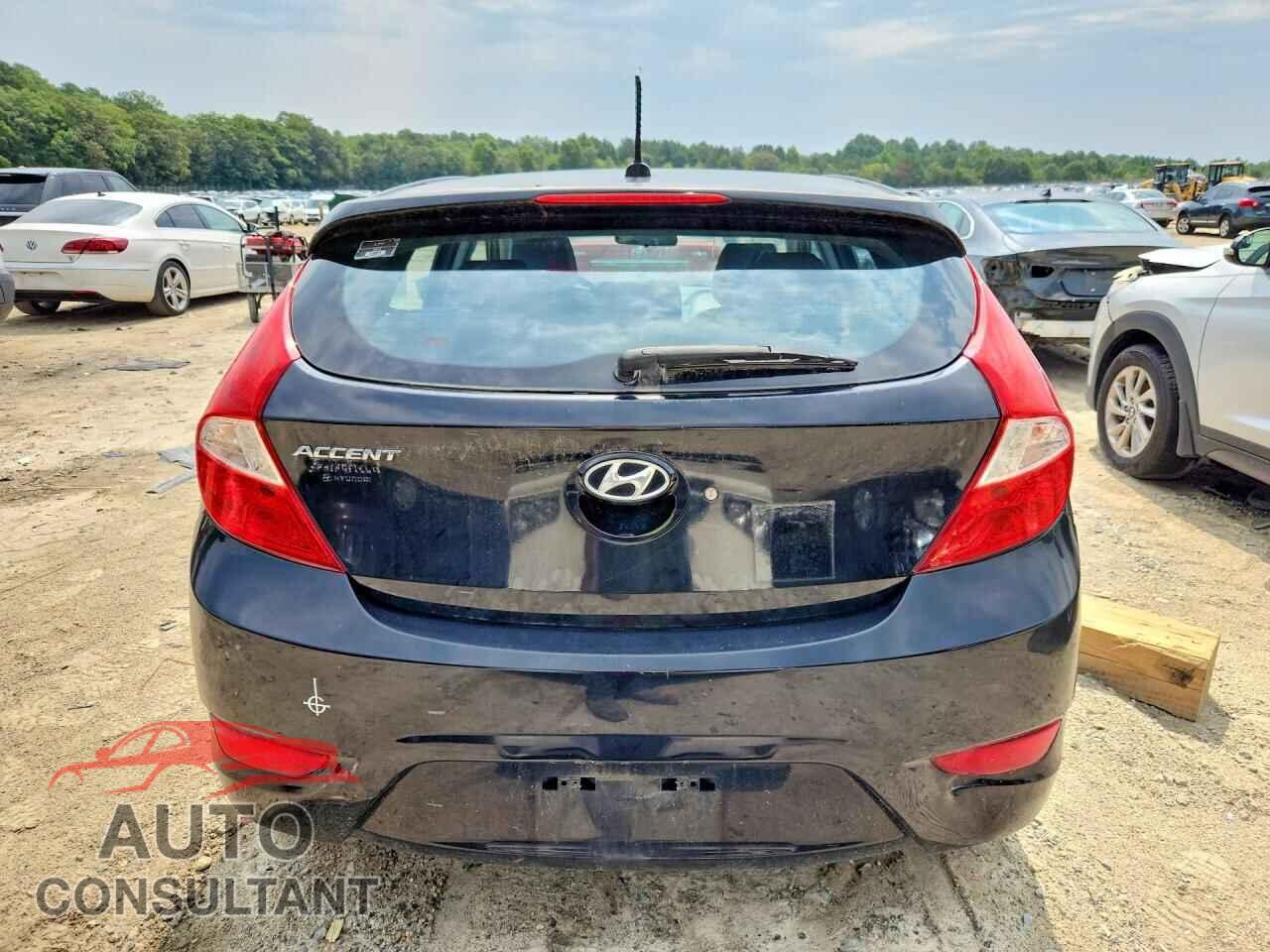 HYUNDAI ACCENT 2013 - KMHCU5AE9DU133827