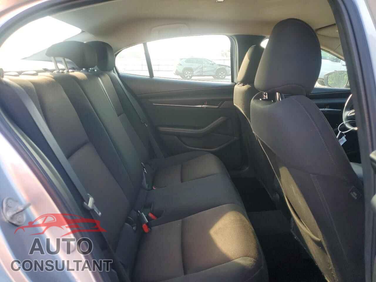 MAZDA 3 2020 - 3MZBPABL2LM122617