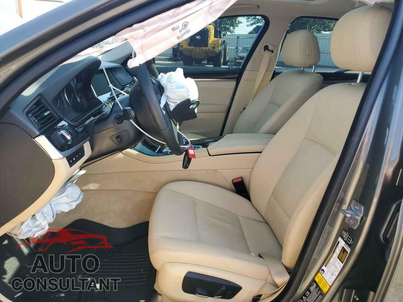 BMW 5 SERIES 2014 - WBA5B3C59ED535608
