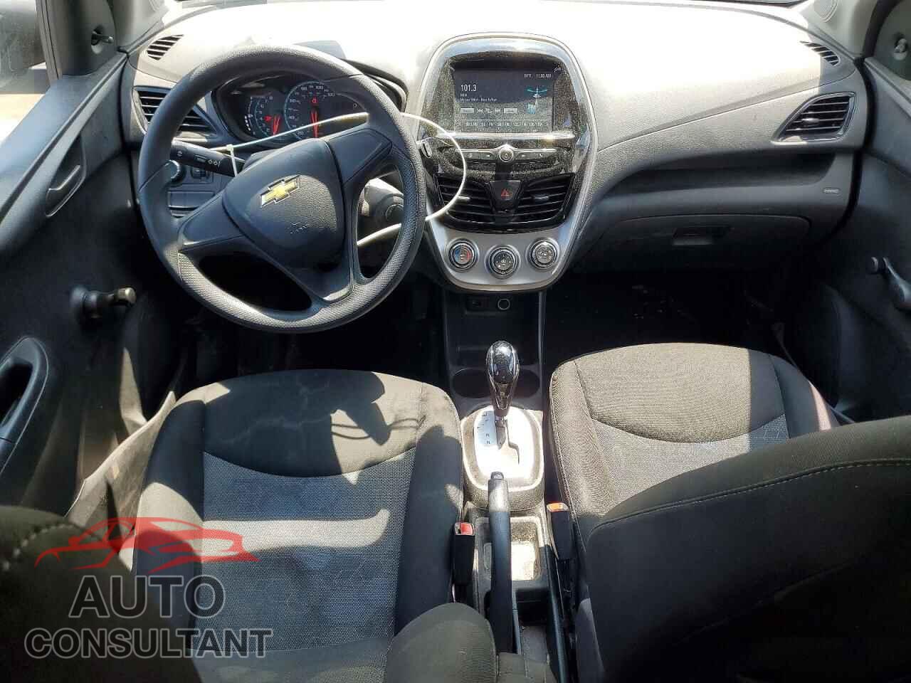 CHEVROLET SPARK 2017 - KL8CB6SA5HC828659