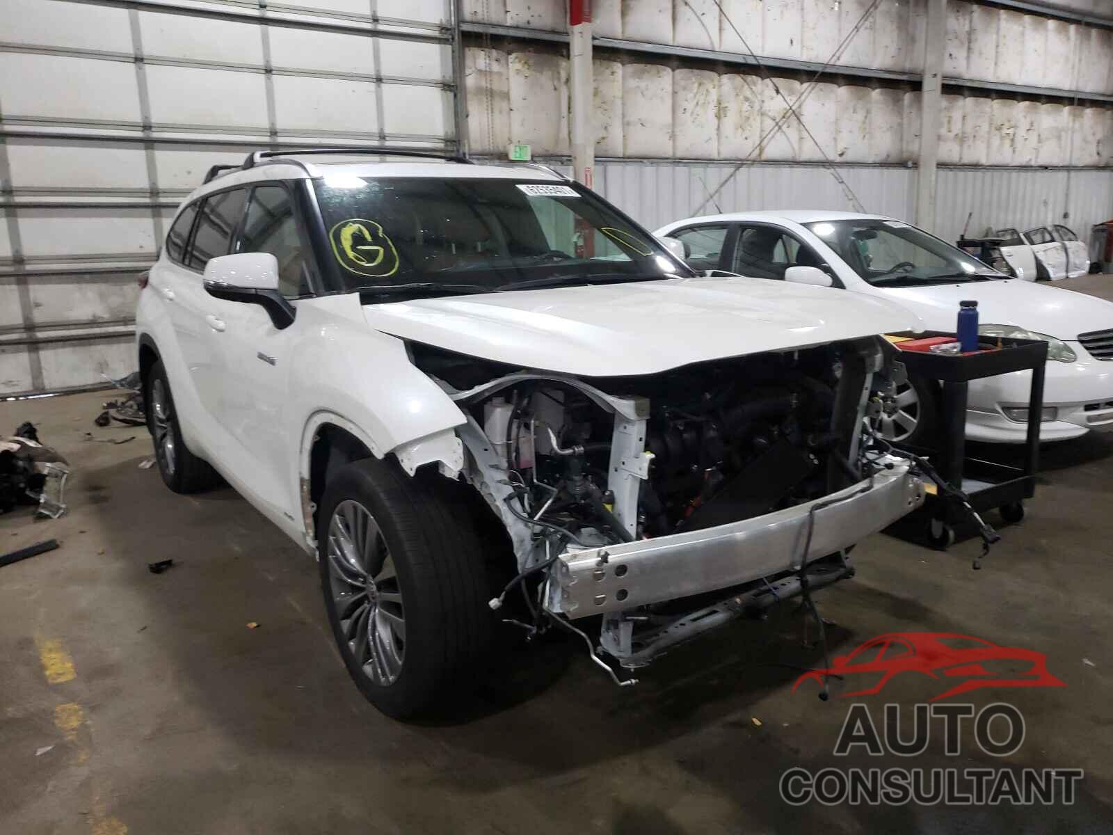 TOYOTA HIGHLANDER 2020 - 5TDEBRCH2LS002050