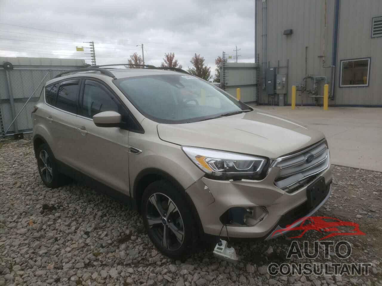 FORD ESCAPE 2018 - 1FMCU9HD0JUC45657