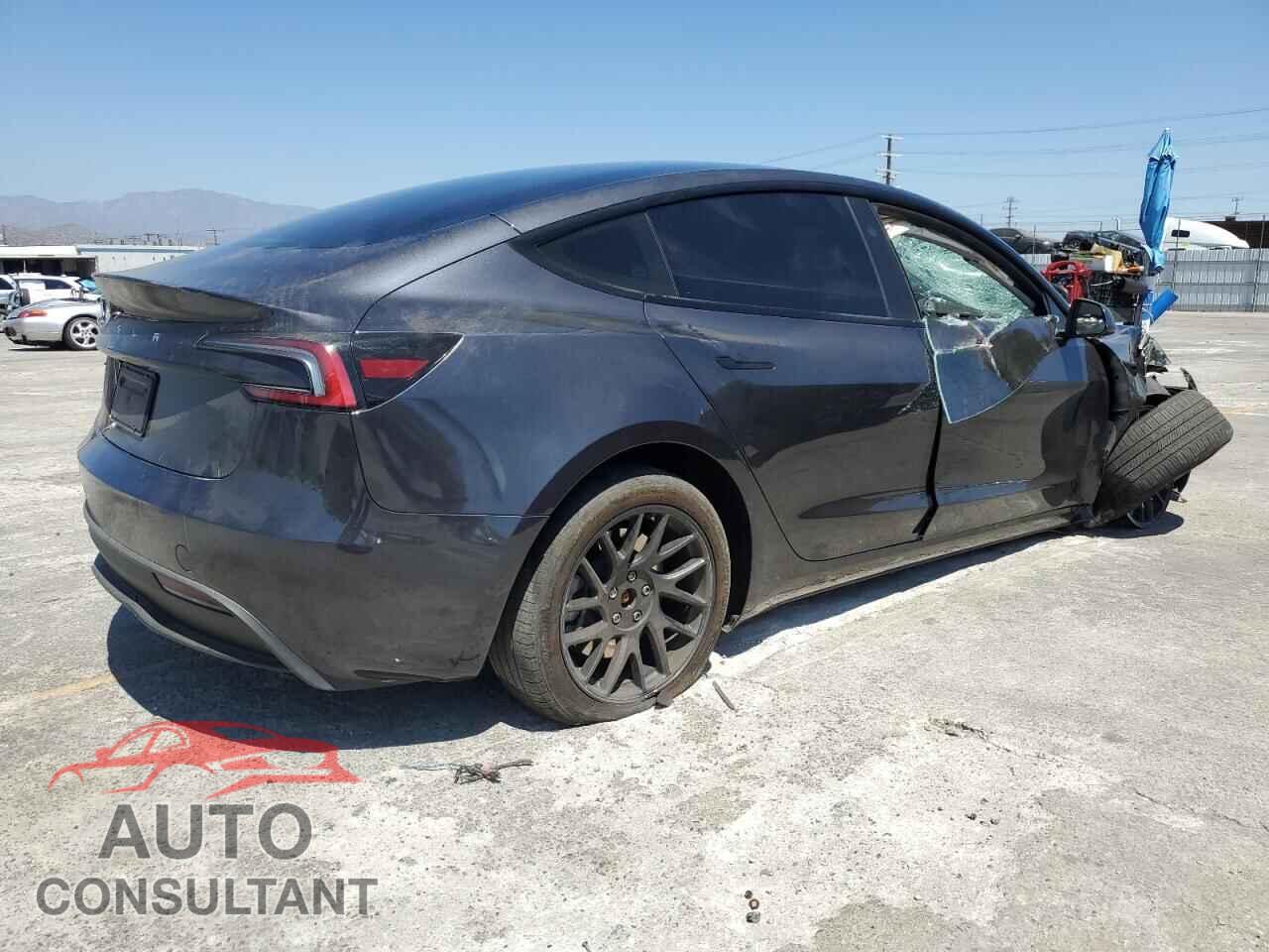 TESLA MODEL 3 2024 - 5YJ3E1EA7RF724465