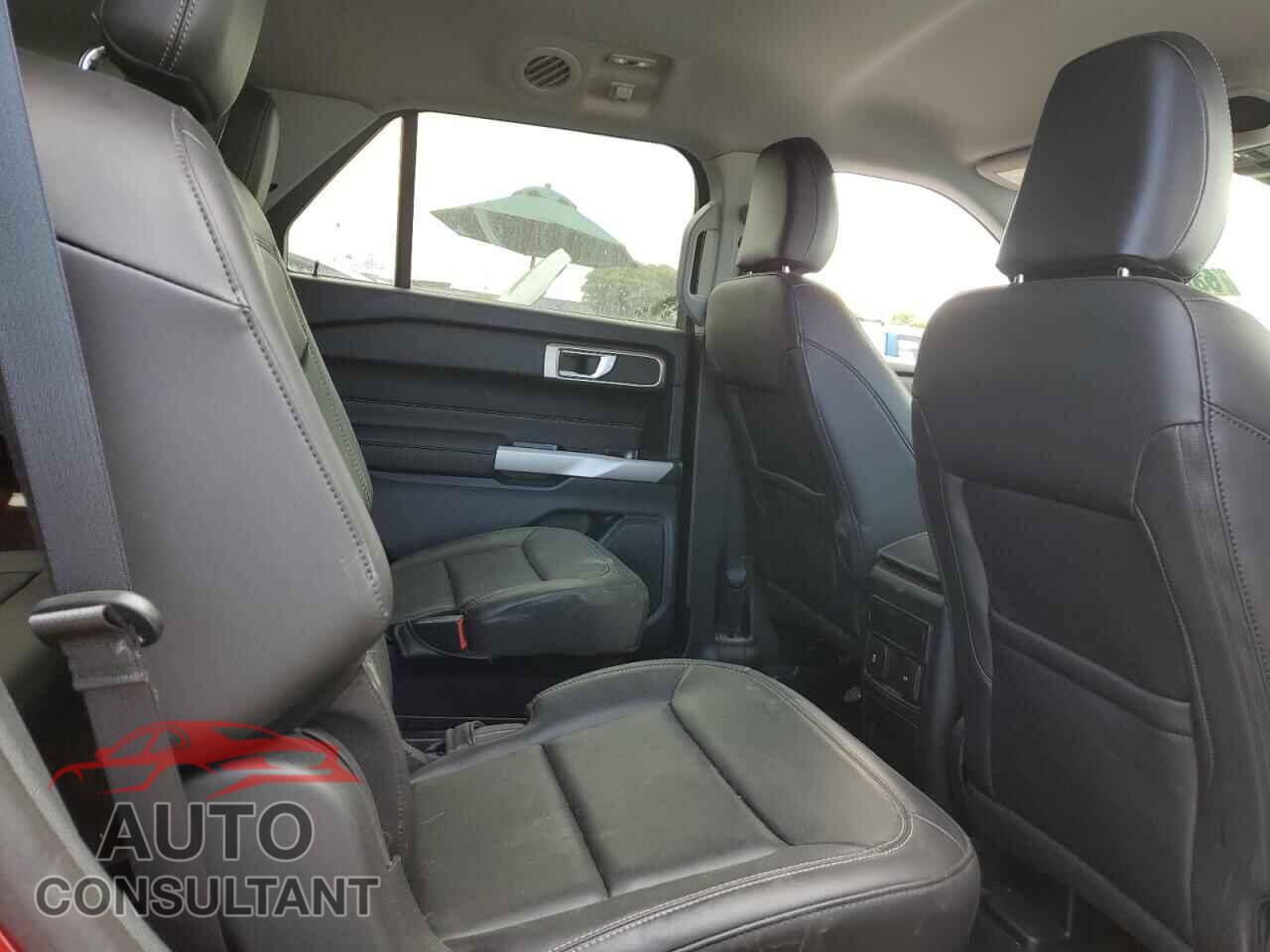 FORD EXPLORER 2024 - 1FMSK7DH8RGA53766