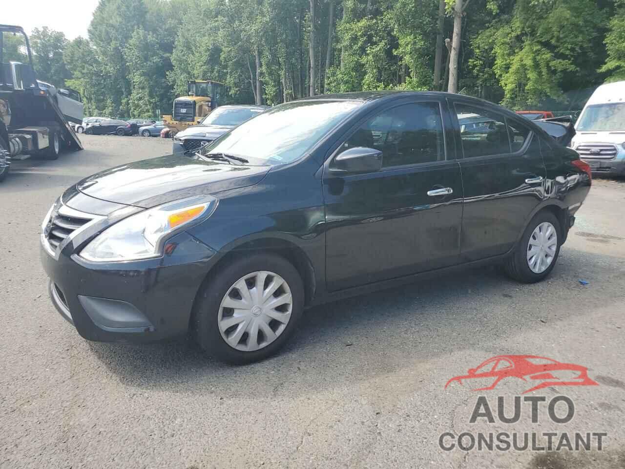 NISSAN VERSA 2019 - 3N1CN7AP0KL823846