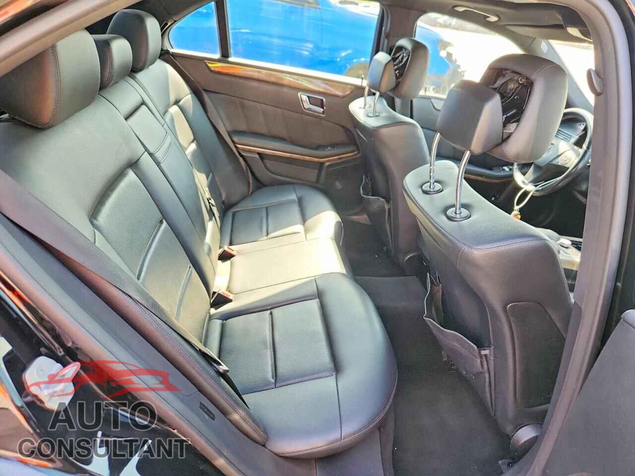 MERCEDES-BENZ E-CLASS 2010 - WDDHF5GB2AA052253
