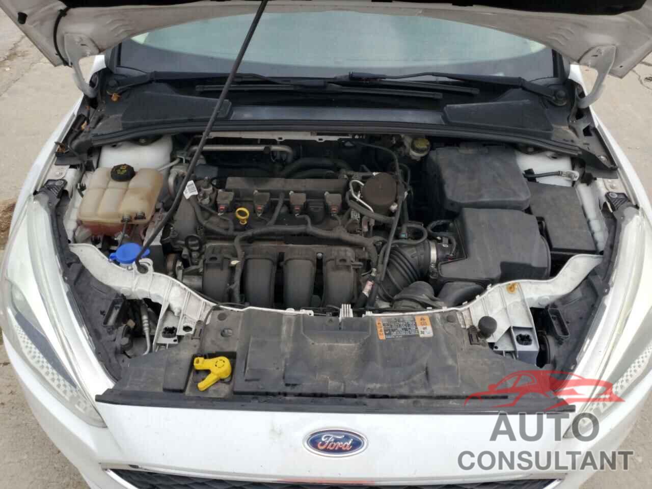 FORD FOCUS 2015 - 1FADP3F20FL201501