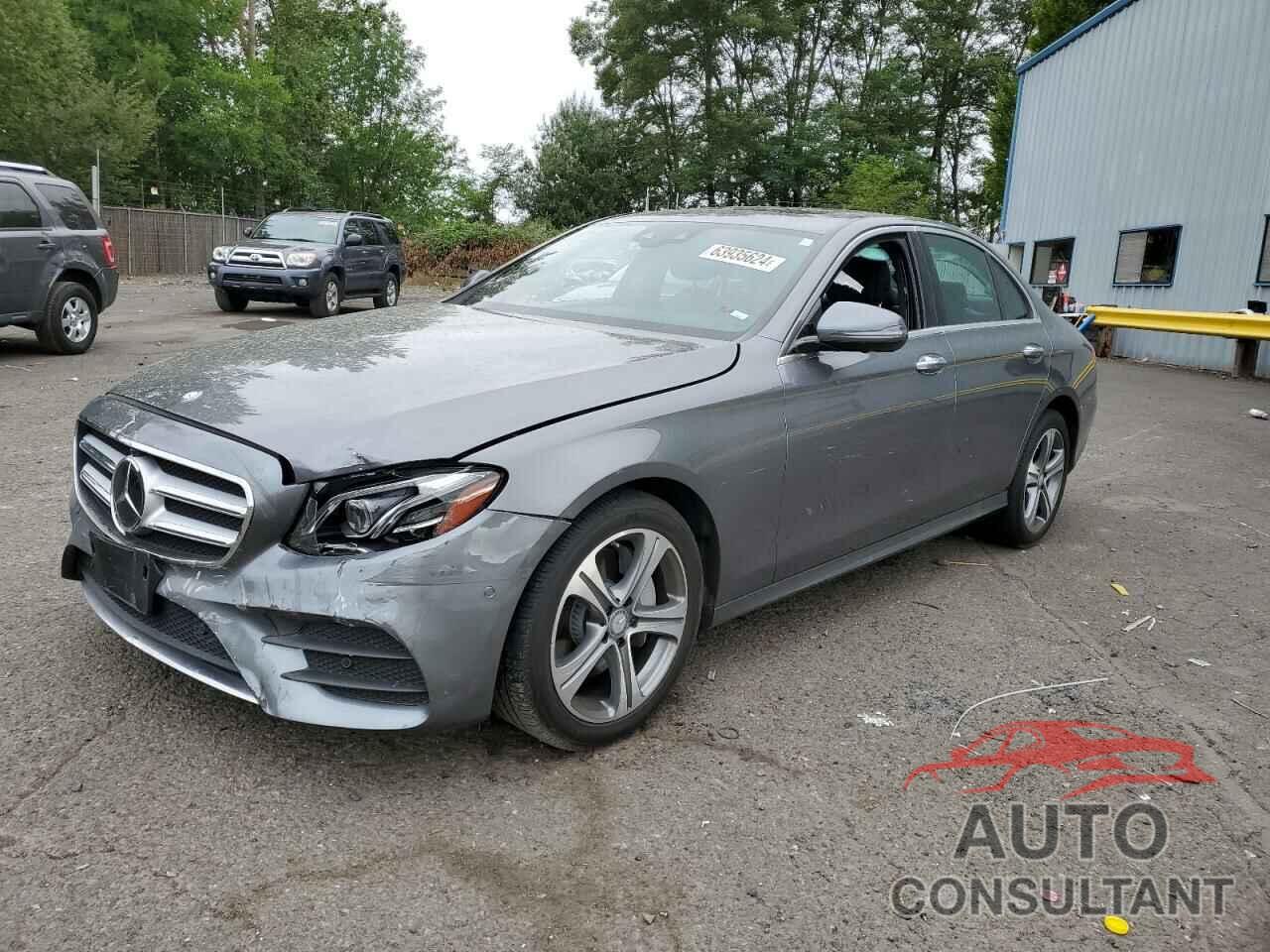 MERCEDES-BENZ E-CLASS 2017 - WDDZF4KB4HA201729