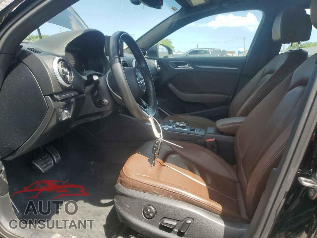 AUDI A3 2018 - WAUTPBFFXJA057654