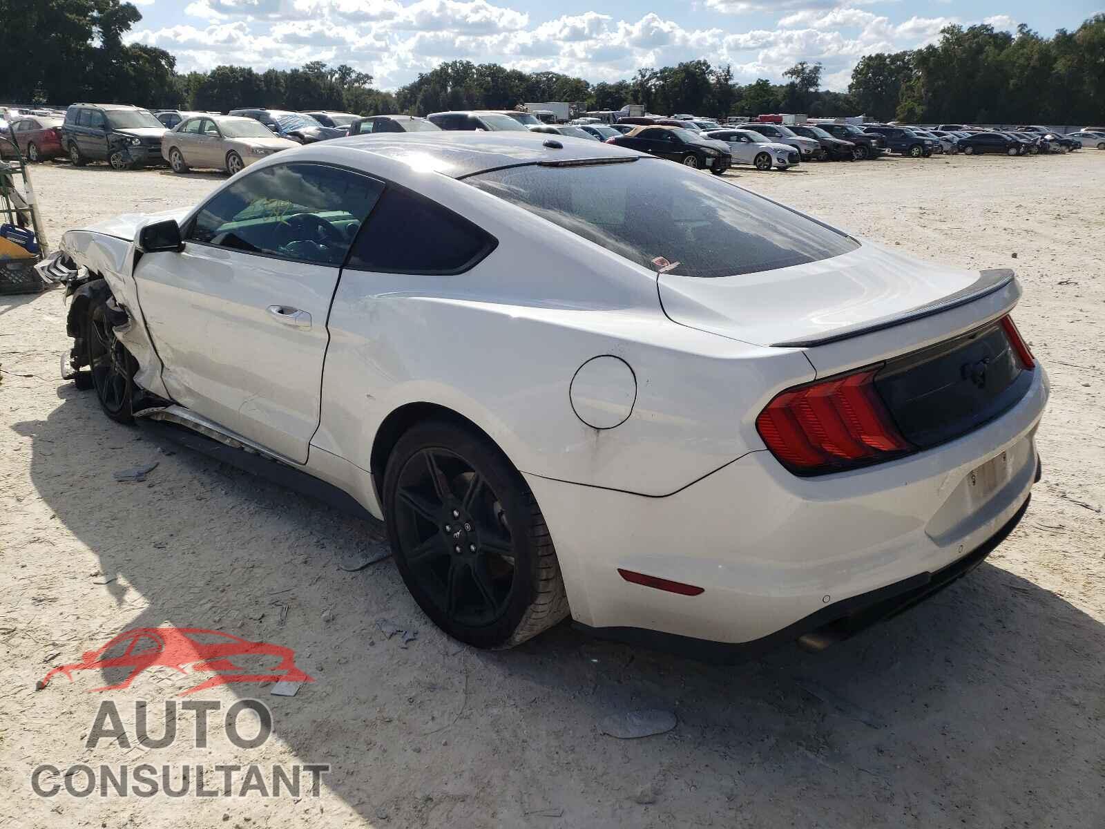 FORD MUSTANG 2019 - 1FA6P8TH2K5133912