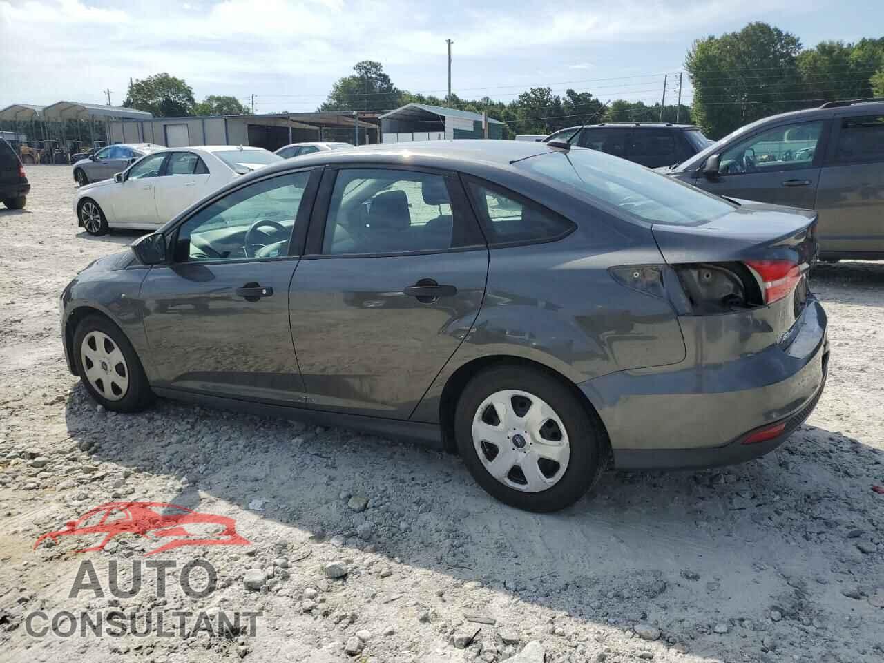 FORD FOCUS 2018 - 1FADP3E28JL275002