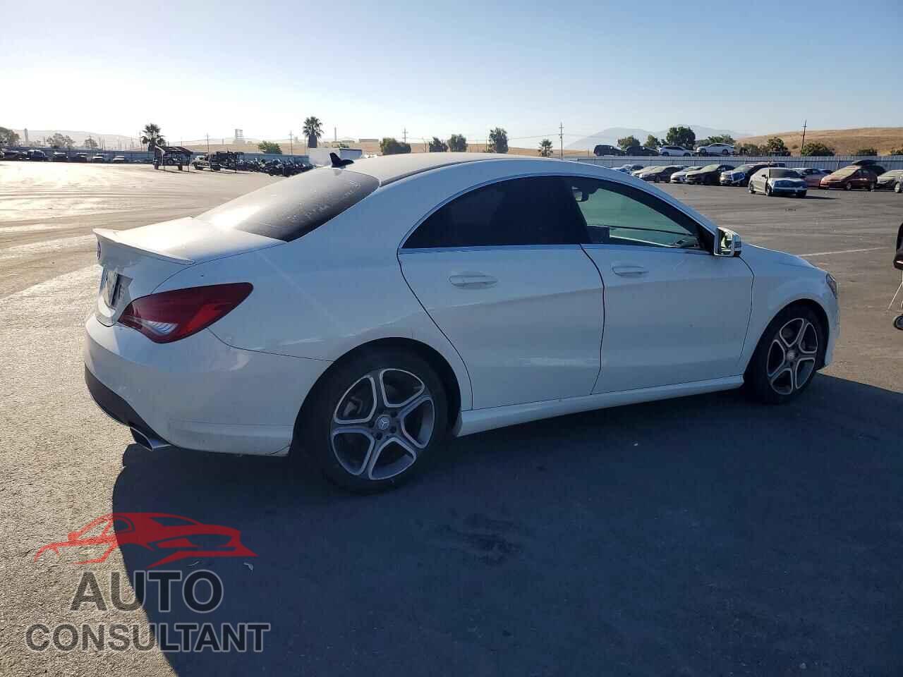 MERCEDES-BENZ CLA-CLASS 2014 - WDDSJ4EB7EN148945