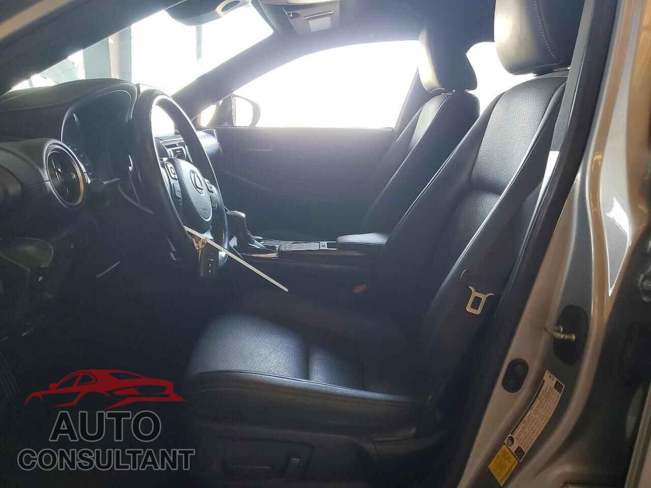 LEXUS IS 2022 - JTHAA1D28N5118731