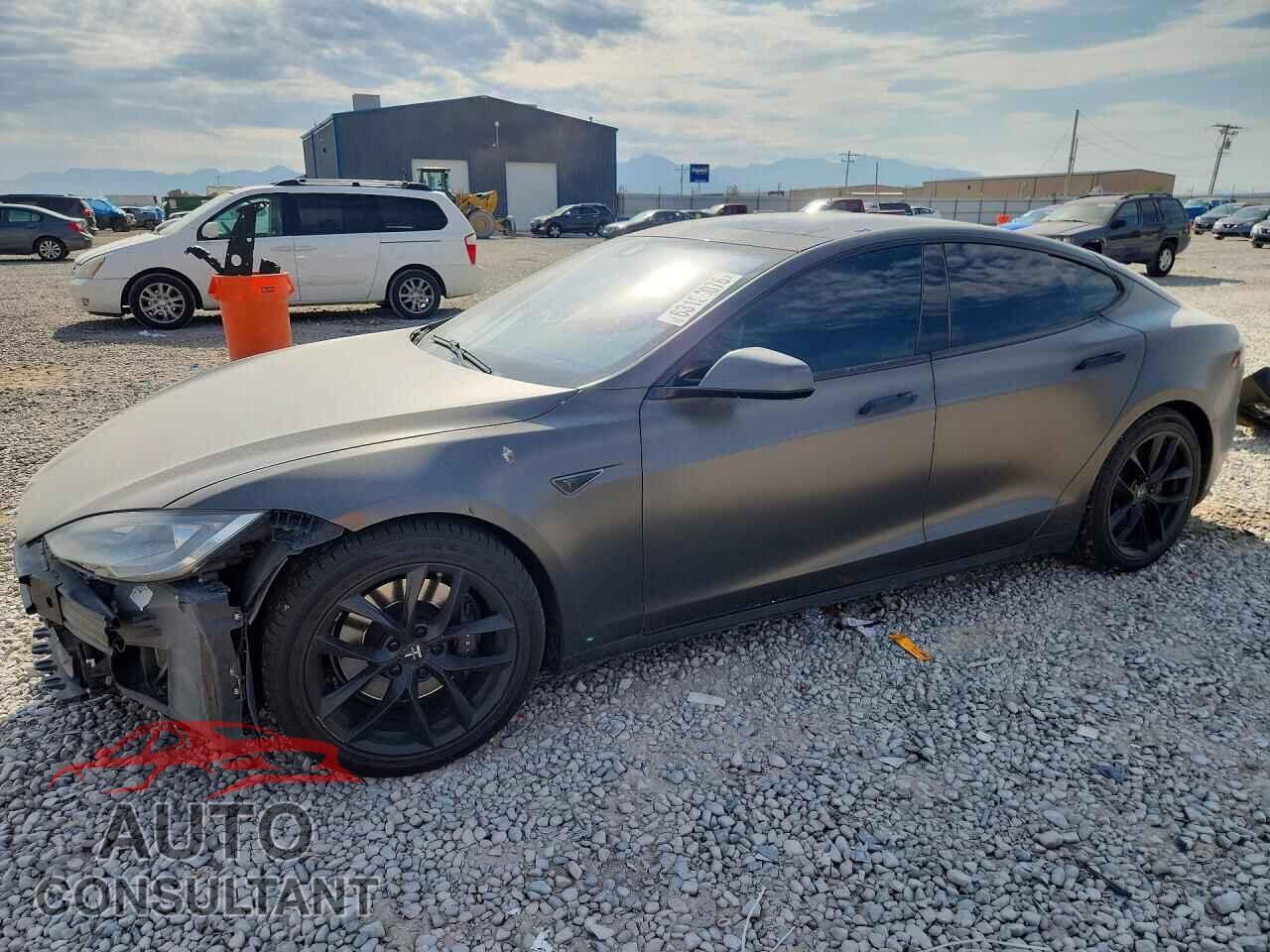 TESLA MODEL S 2015 - 5YJSA1E21FF109101
