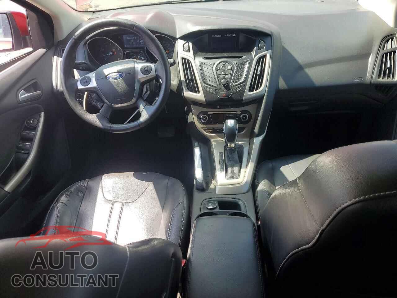 FORD FOCUS 2012 - 1FAHP3M29CL426337