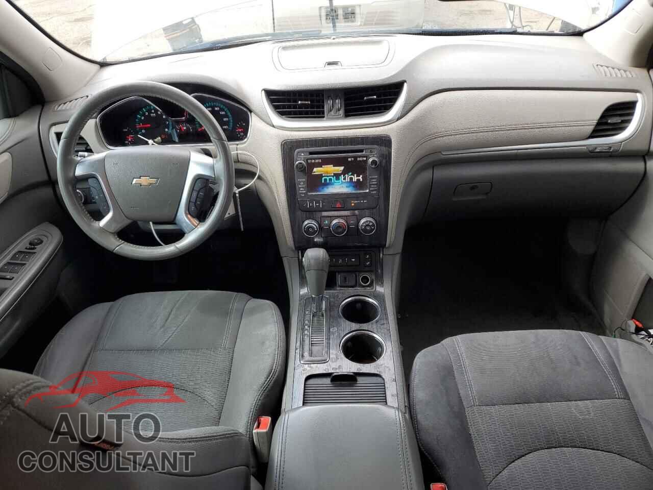 CHEVROLET TRAVERSE 2015 - 1GNKRGKD6FJ380351