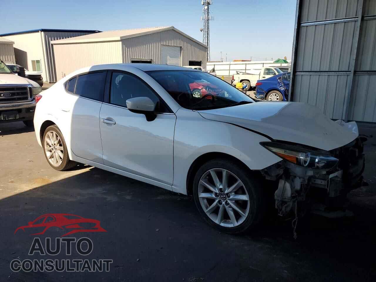 MAZDA 3 2017 - 3MZBN1V74HM103210